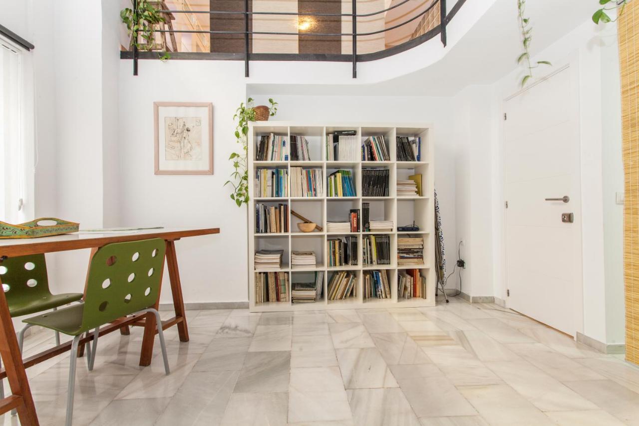 Apartamento LF PARKING INCLUIDO Amplio Loft en Barrio Santa Cruz Sevilla Exterior foto