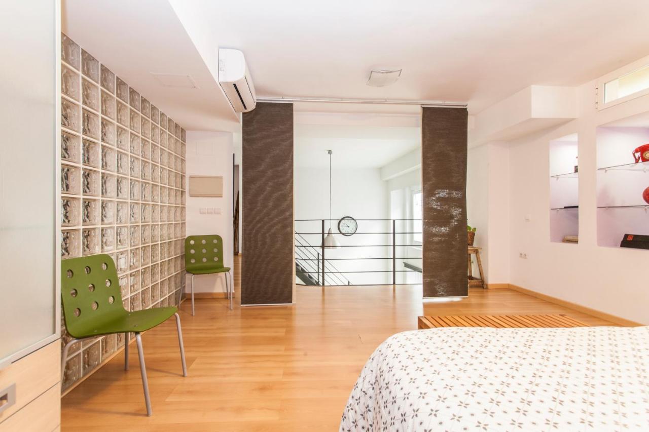 Apartamento LF PARKING INCLUIDO Amplio Loft en Barrio Santa Cruz Sevilla Exterior foto