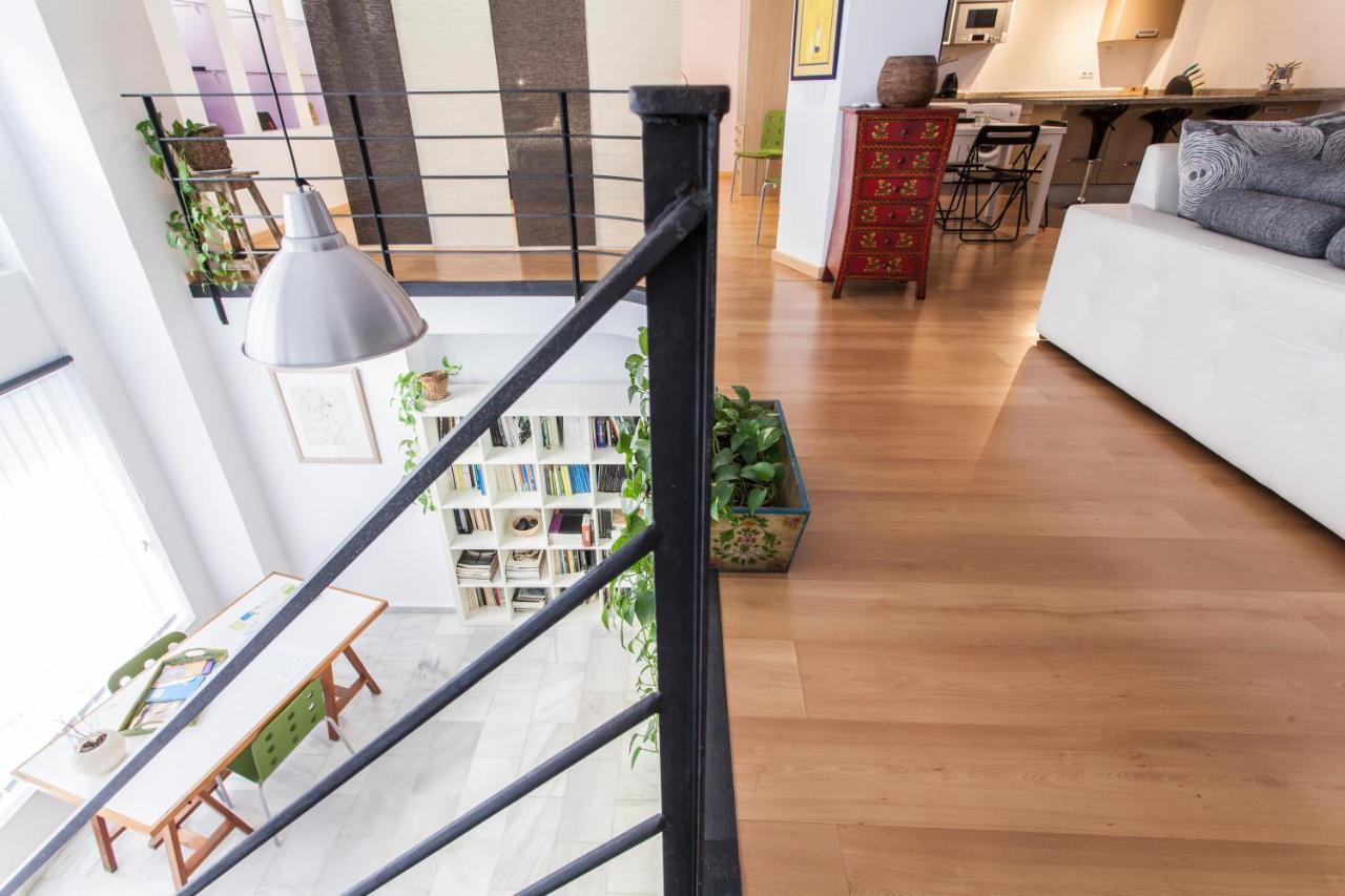 Apartamento LF PARKING INCLUIDO Amplio Loft en Barrio Santa Cruz Sevilla Exterior foto