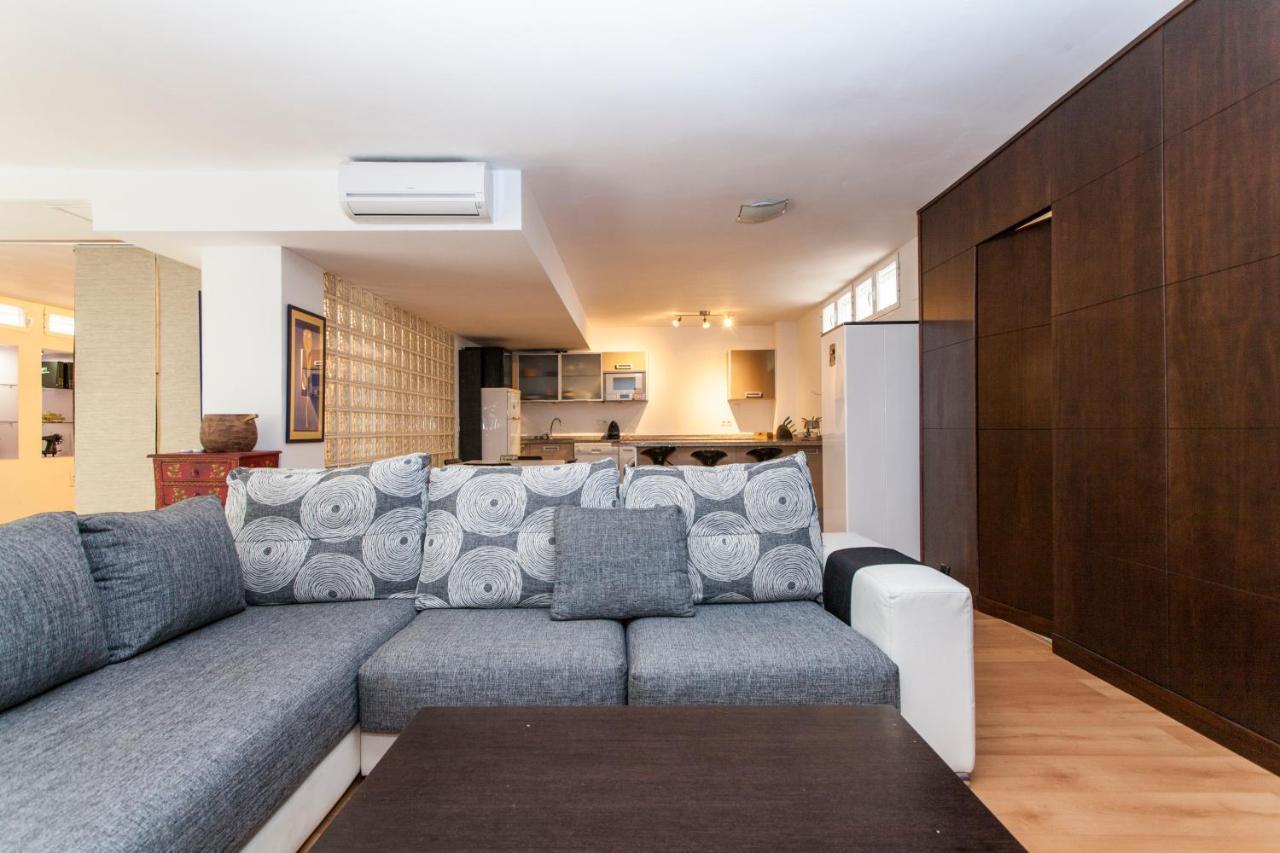 Apartamento LF PARKING INCLUIDO Amplio Loft en Barrio Santa Cruz Sevilla Exterior foto